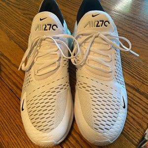 Nike Men's Air Max 270 Shoes
